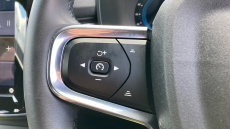 Volvo XC40 2.0 B4P Plus Dark 5dr Auto Petrol Estate